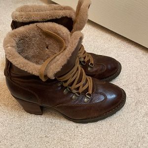 Born shearling lined leather boots